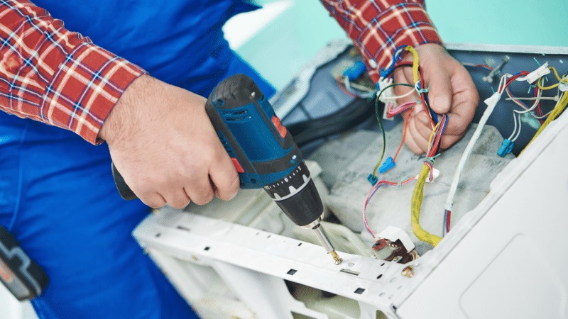 Demirci Toshiba Toshiba çamaşır makinesi kart tamiri – Su almama arızası orijinal parça ile giderildi. - Teknik servis örneği